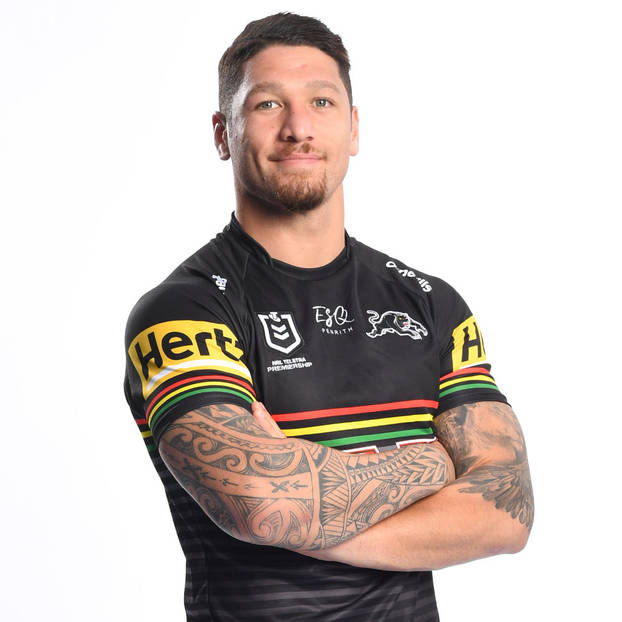 main5. Malakai Watene-Zelezniak Signed, Player-Issued Indigenous Jersey2