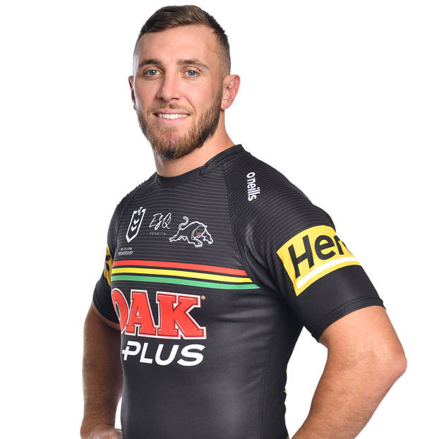 main12. Kurt Capewell's, Match-Worn ANZAC Jersey3