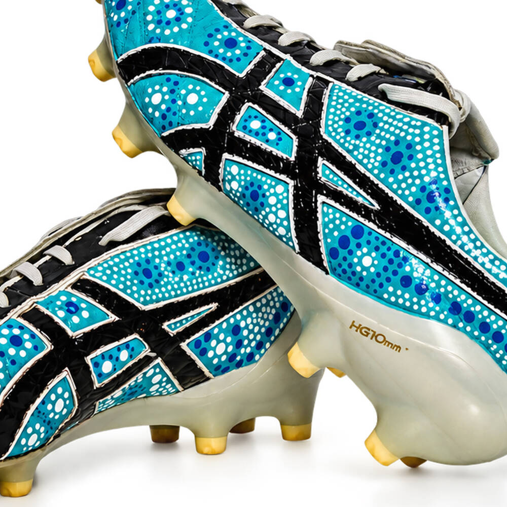 mainBilly Phillips's Signed Match-Boots1